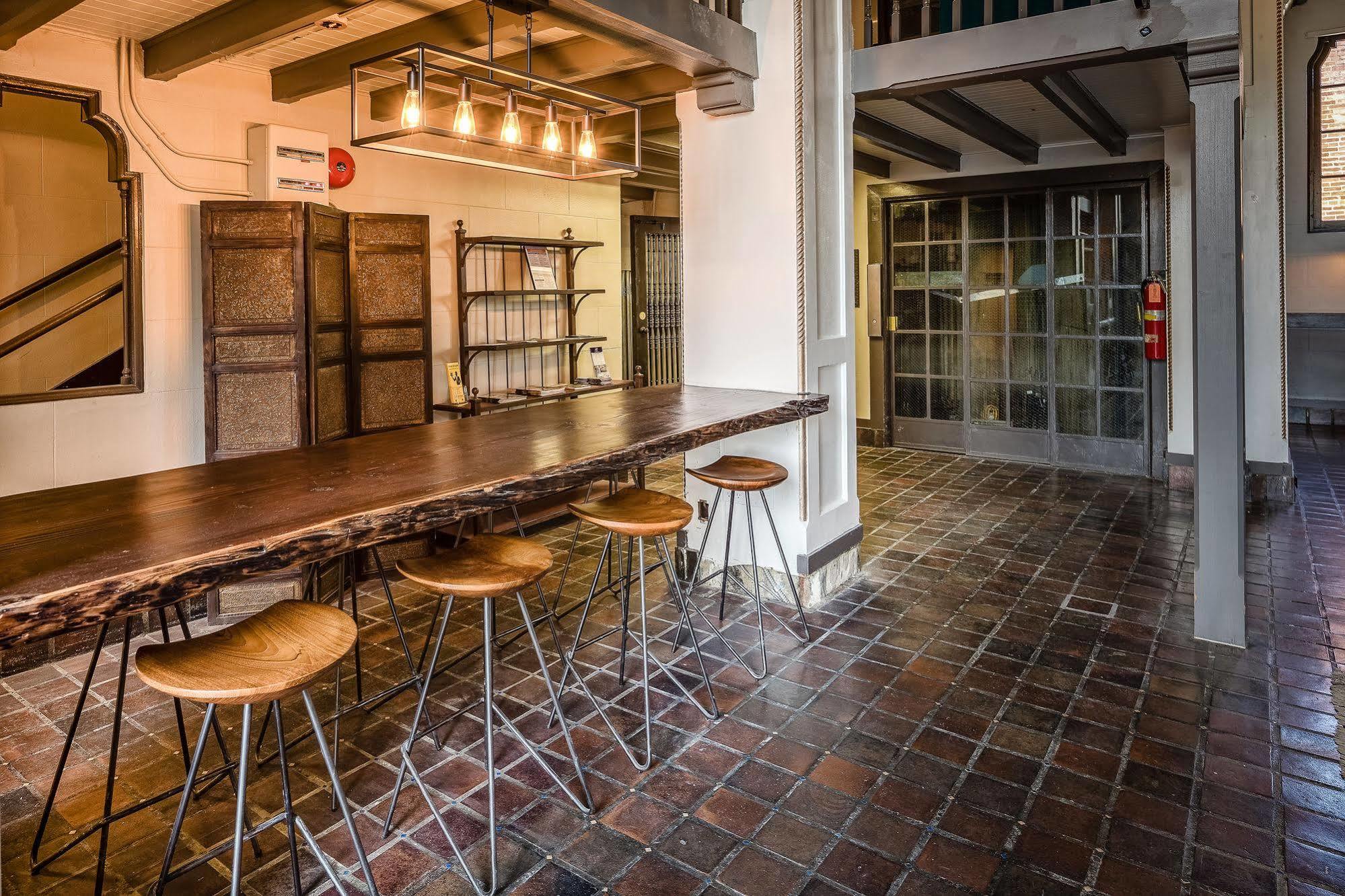 Hotel Petaluma, Ascend Hotel Collection Экстерьер фото